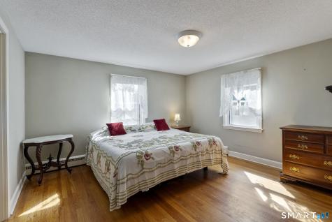 39 Clovercrest Road Wethersfield CT 06109