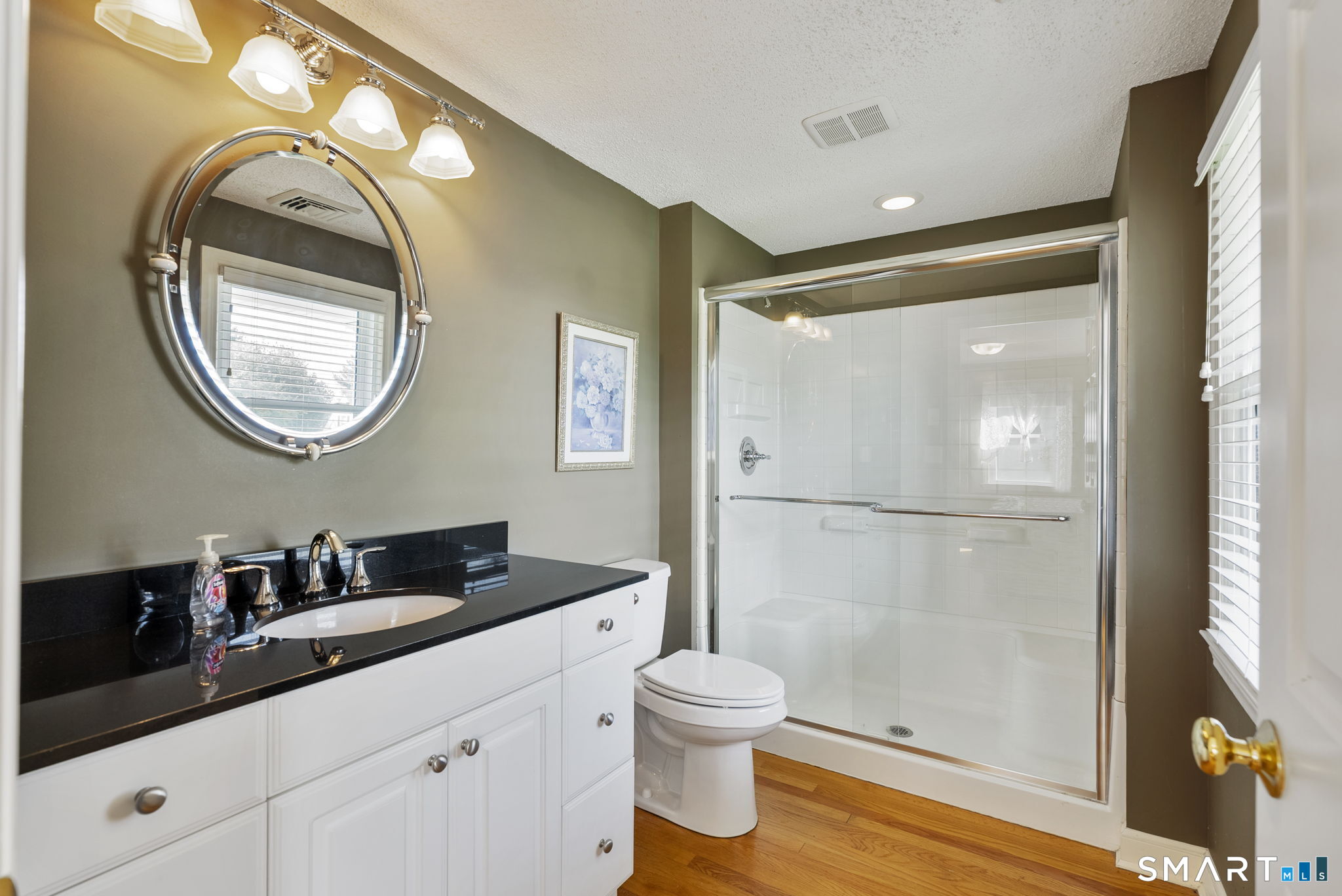 39 Clovercrest Road Wethersfield CT 06109
