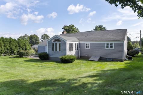39 Clovercrest Road Wethersfield CT 06109
