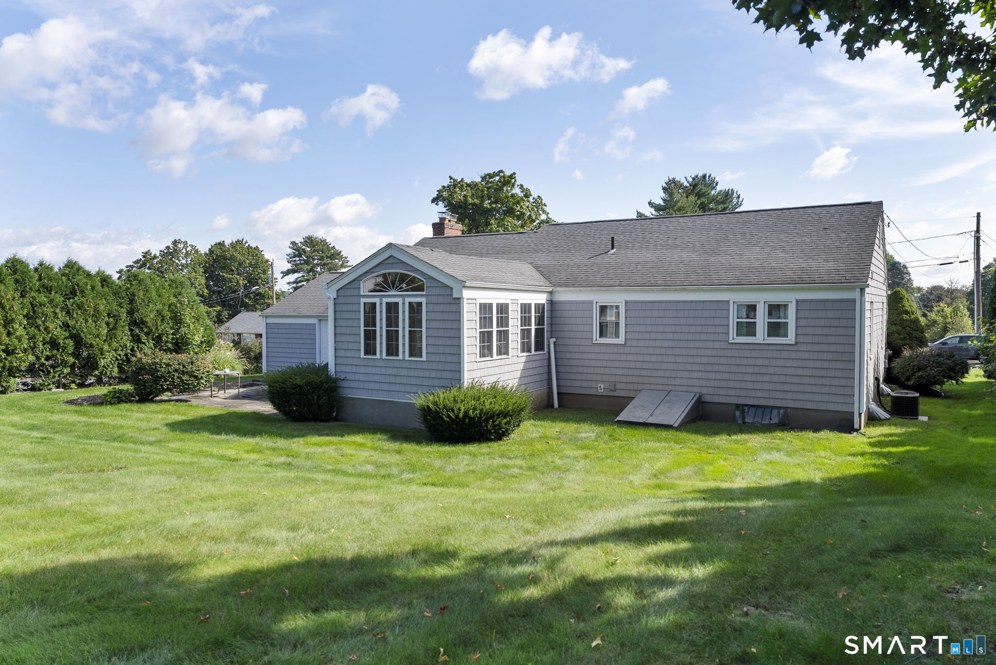 39 Clovercrest Road Wethersfield CT 06109