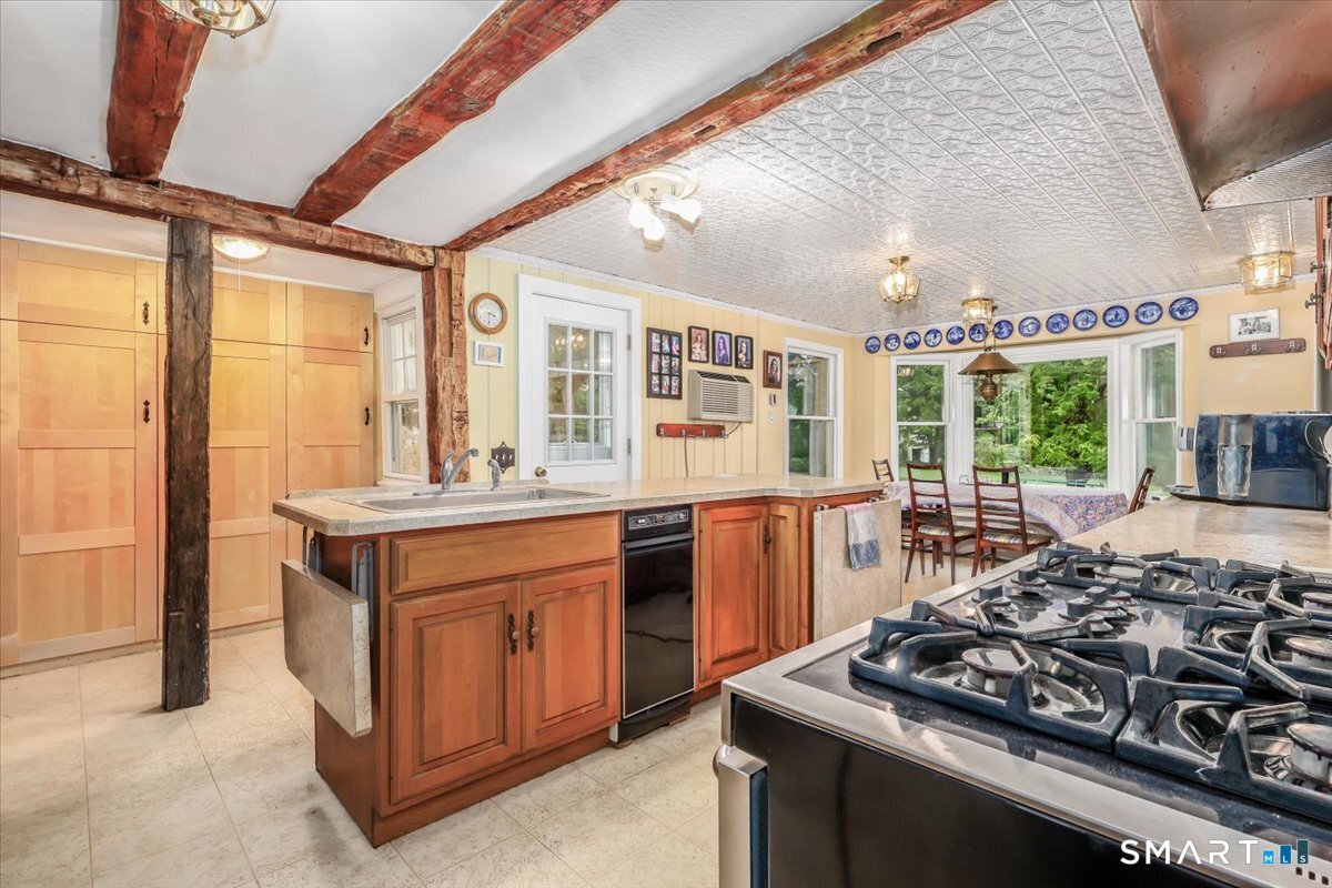 50 Obtuse North Road Brookfield CT 06804