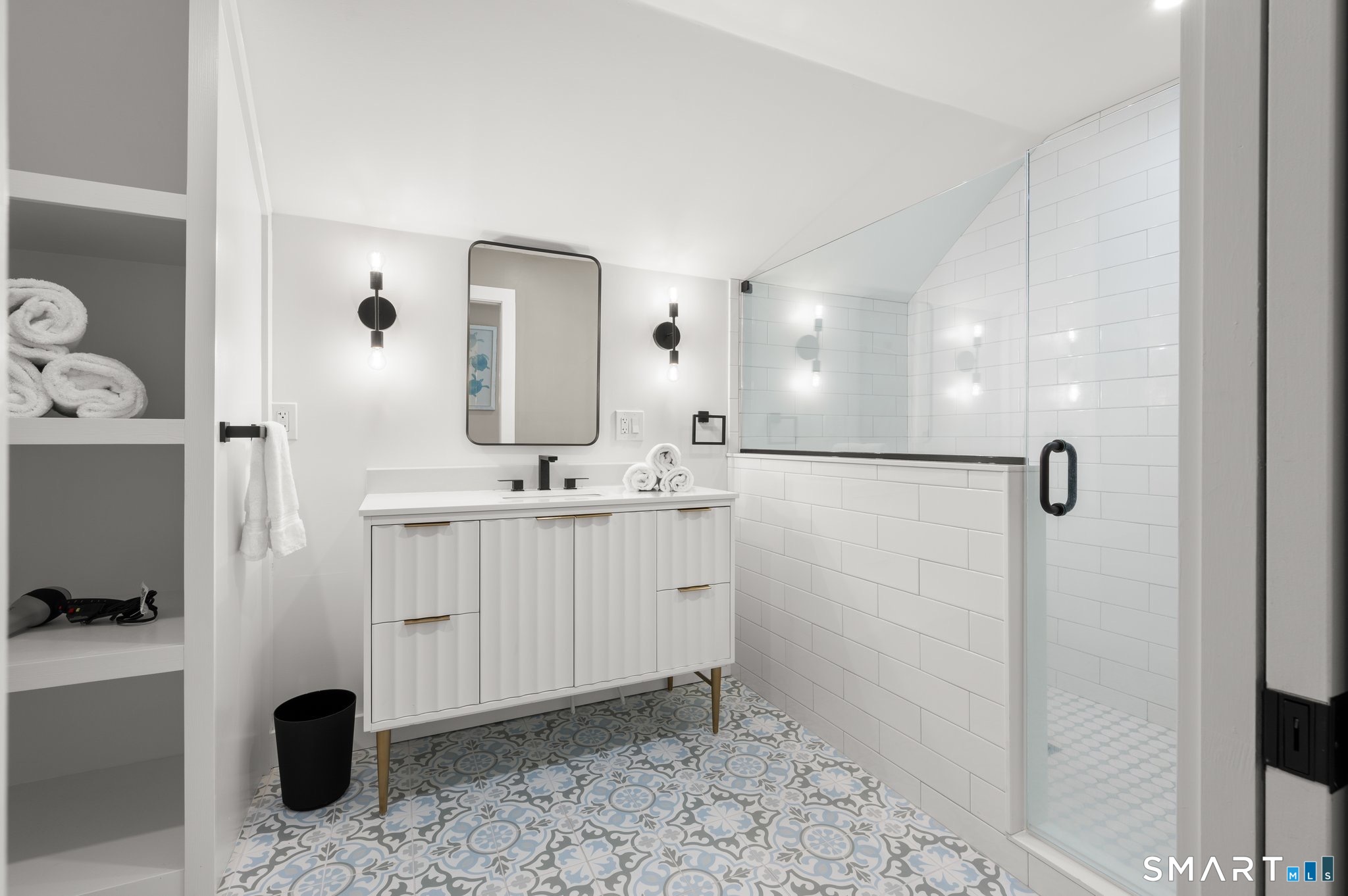 30 Main Street (Old Mystic) Stonington CT 06355