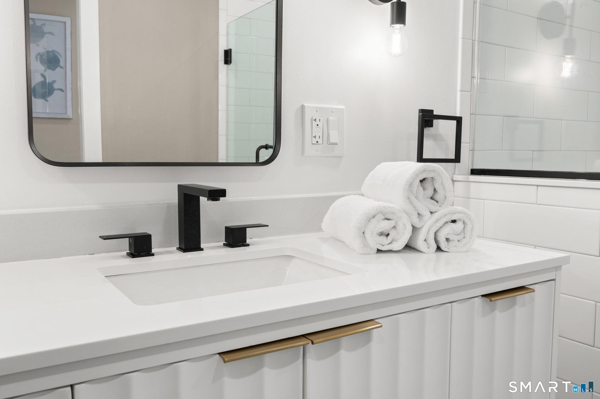 30 Main Street (Old Mystic) Stonington CT 06355