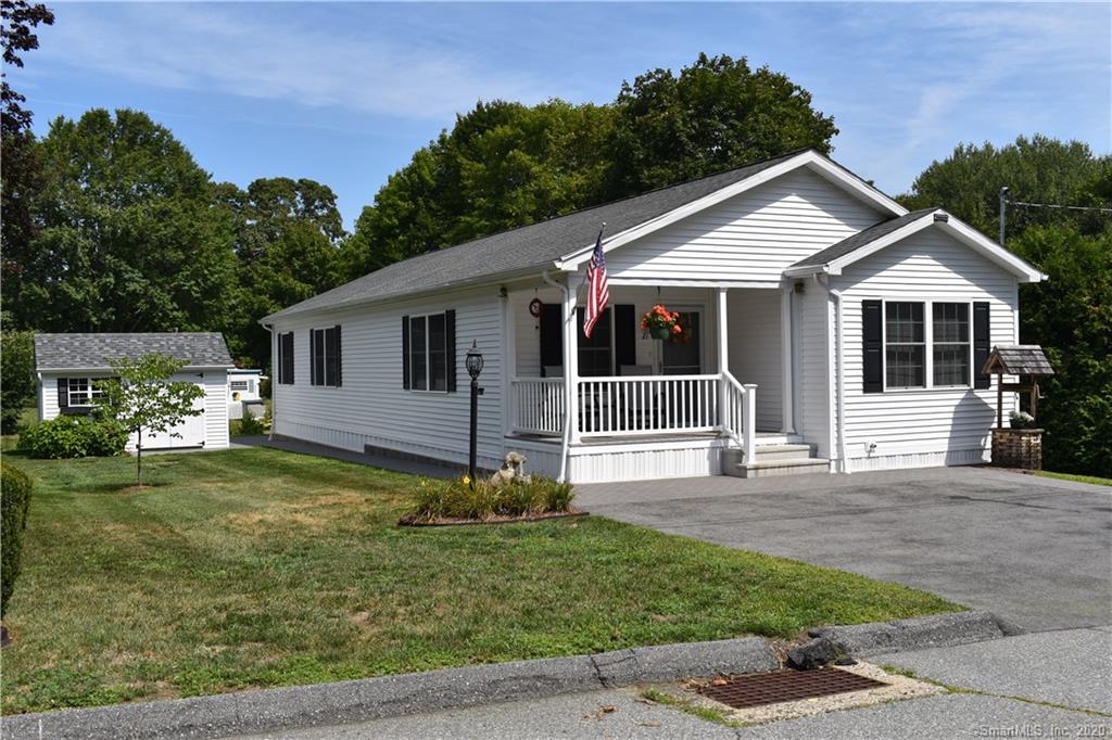 21 Woodland Trail Killingworth CT 06419