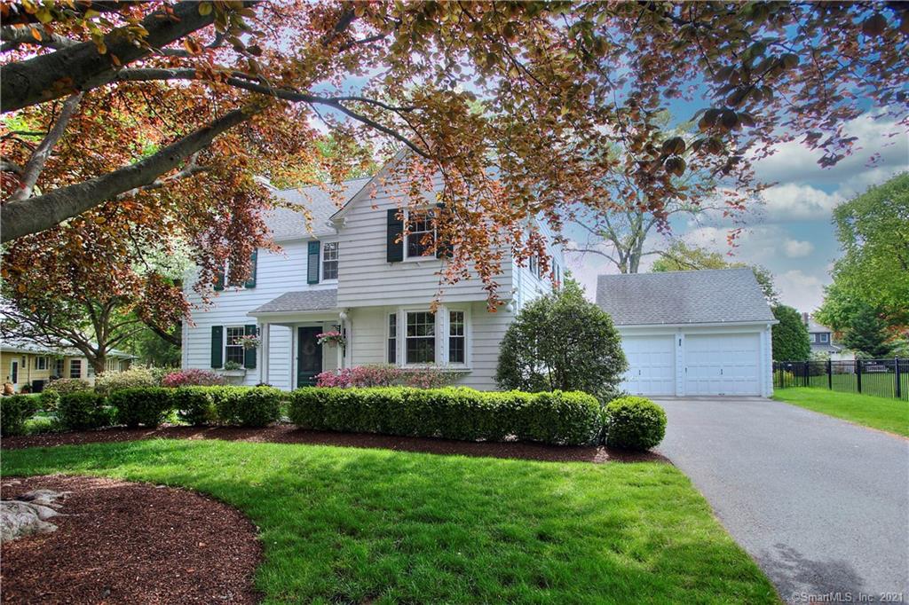 166 Northwood Road Fairfield CT 06825
