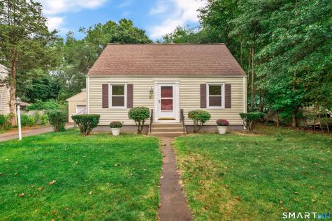 21 Monroe Street North Haven CT 06473