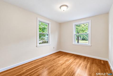 21 Monroe Street North Haven CT 06473