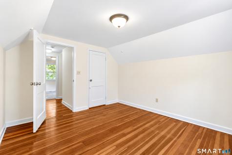 21 Monroe Street North Haven CT 06473