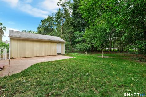 21 Monroe Street North Haven CT 06473