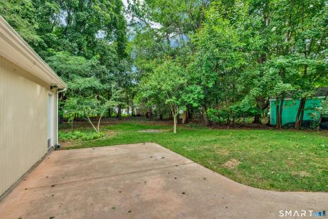 21 Monroe Street North Haven CT 06473