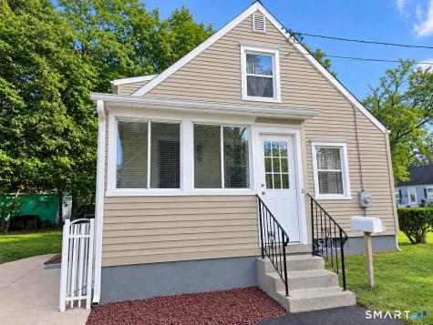 21 Monroe Street North Haven CT 06473