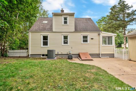 21 Monroe Street North Haven CT 06473