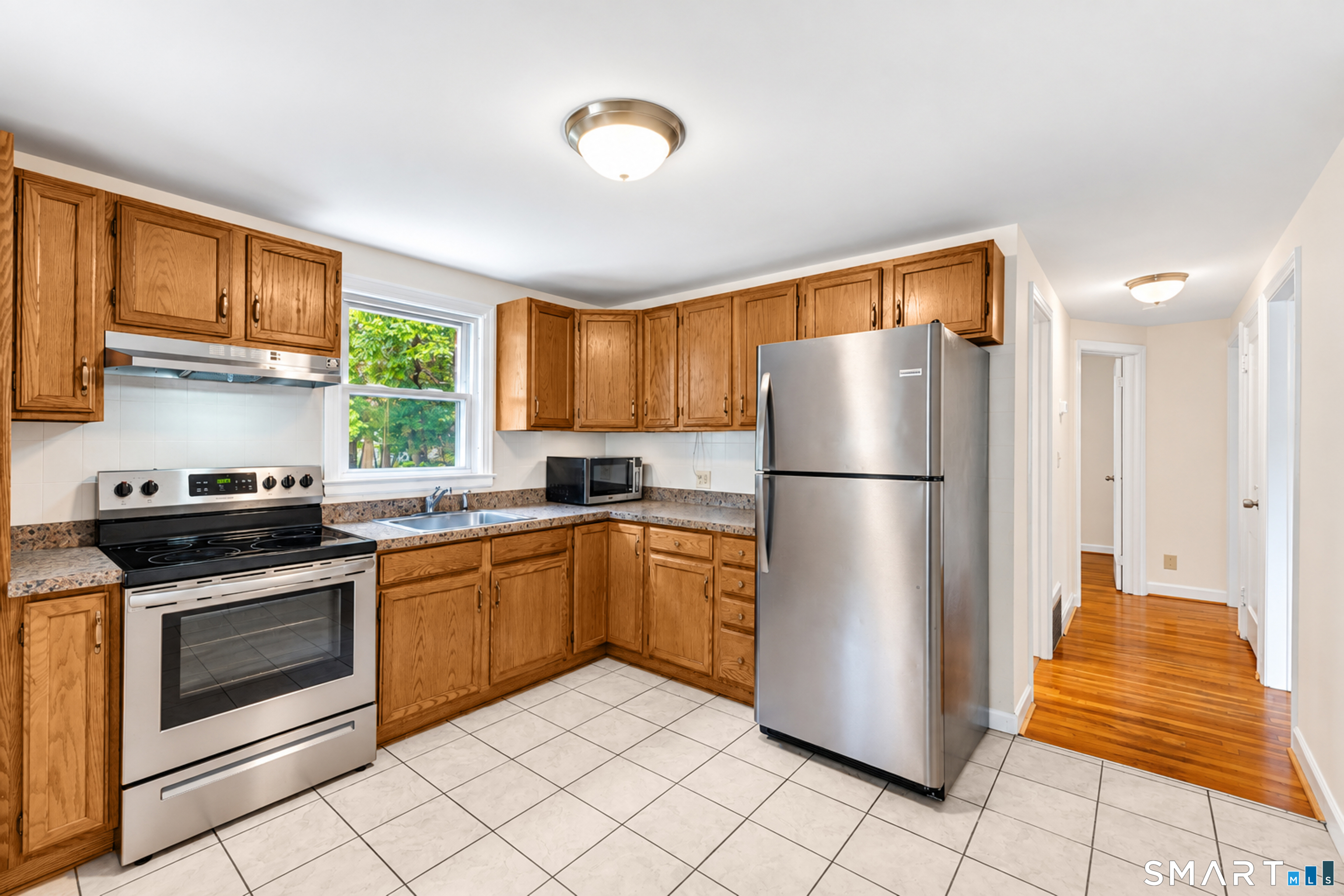 21 Monroe Street North Haven CT 06473