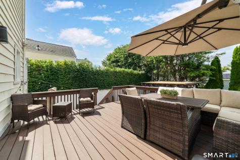 18 Fairlea Avenue Stratford CT 06614