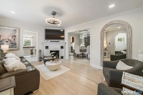 18 Fairlea Avenue Stratford CT 06614