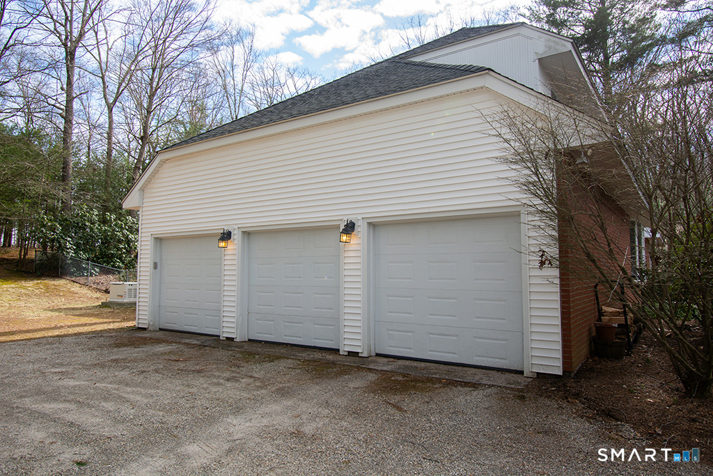 113 Kimberly Drive Manchester CT 06040