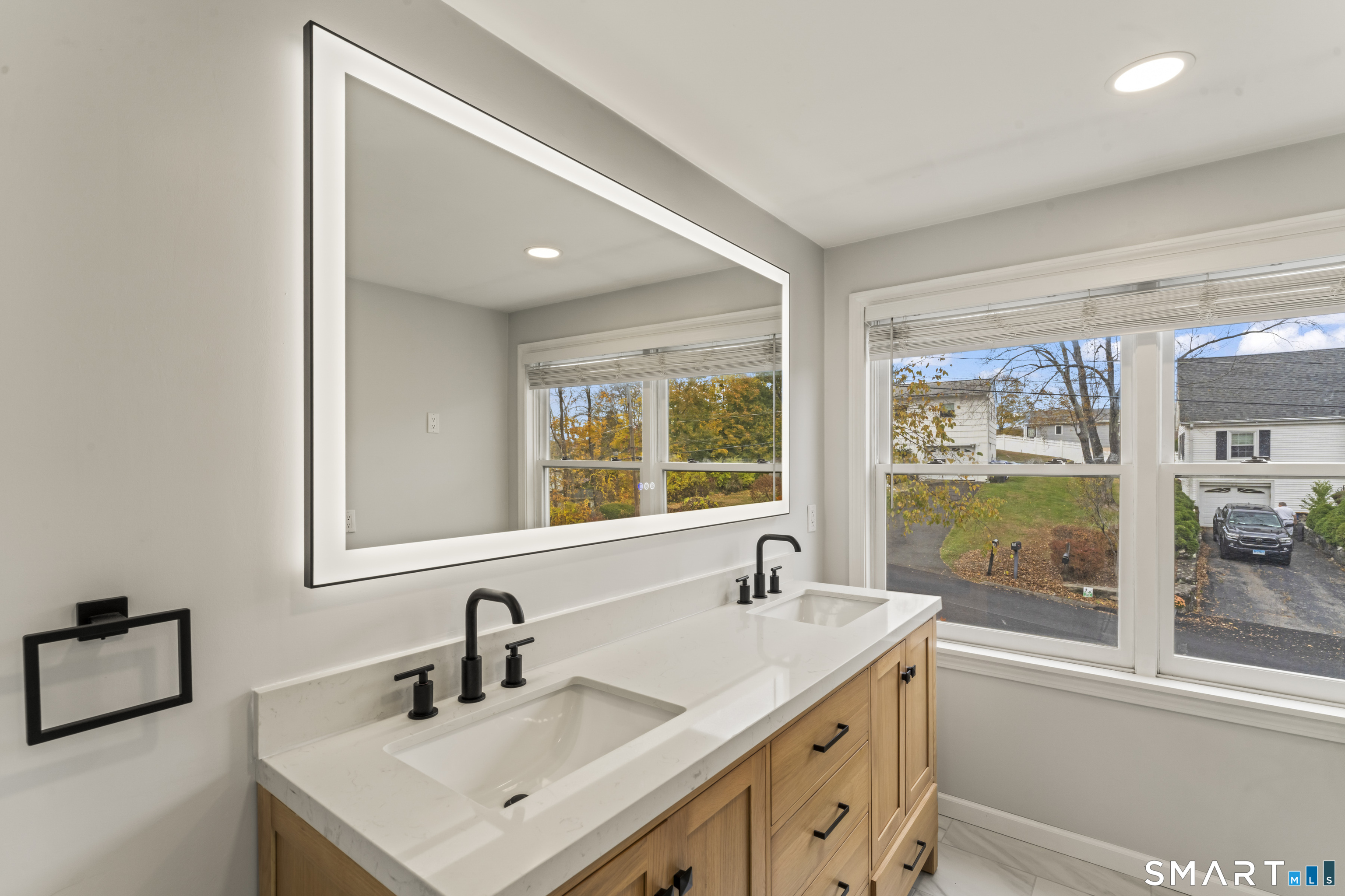 15 Berkshire Drive Brookfield CT 06804
