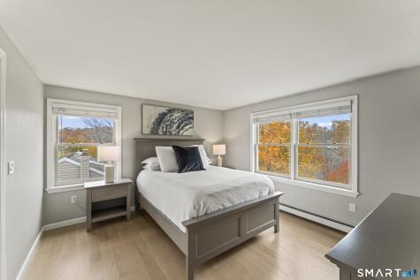 15 Berkshire Drive Brookfield CT 06804