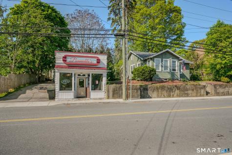 231 Poquonnock Road Groton CT 06340