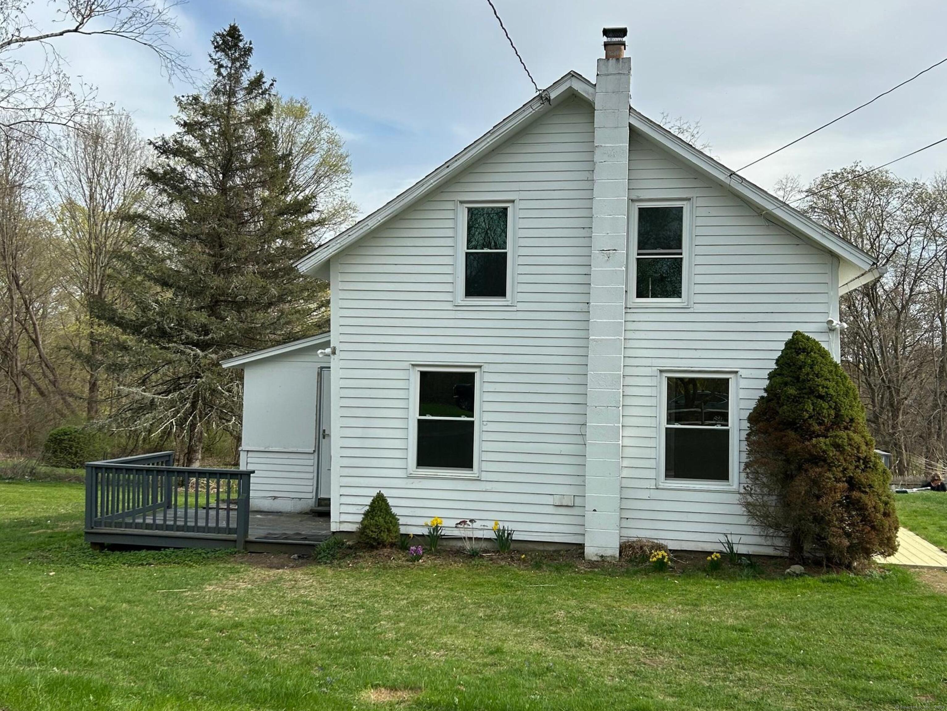 8 Straits Turnpike Lane Morris CT 06763