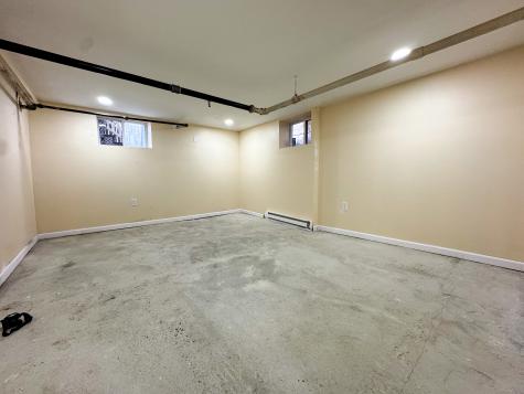 103 Baltimore Street Hartford CT 06112