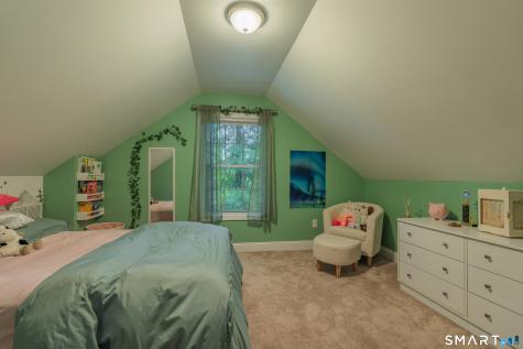 17 Edgewood Street Cromwell CT 06416