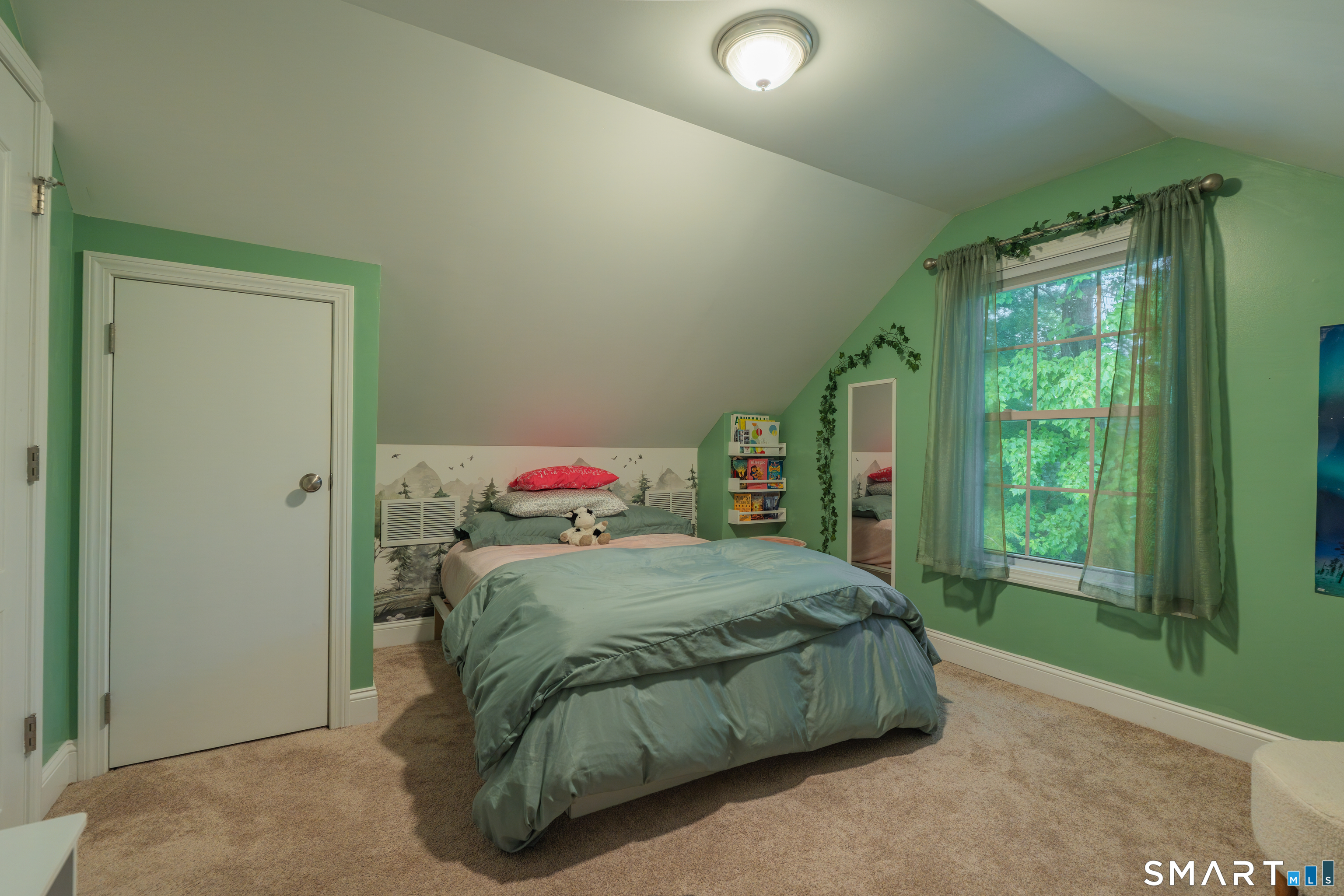 17 Edgewood Street Cromwell CT 06416