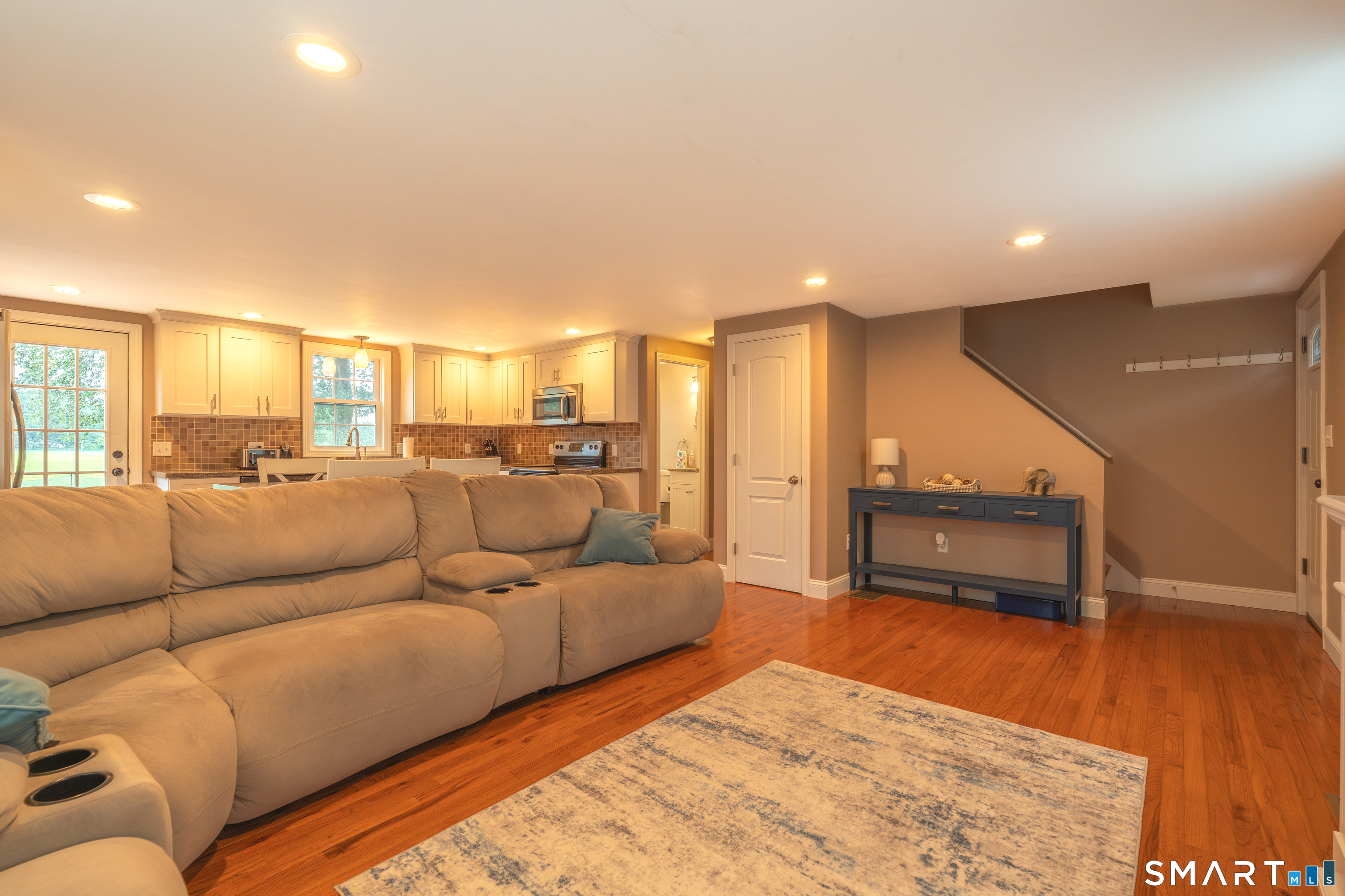 17 Edgewood Street Cromwell CT 06416