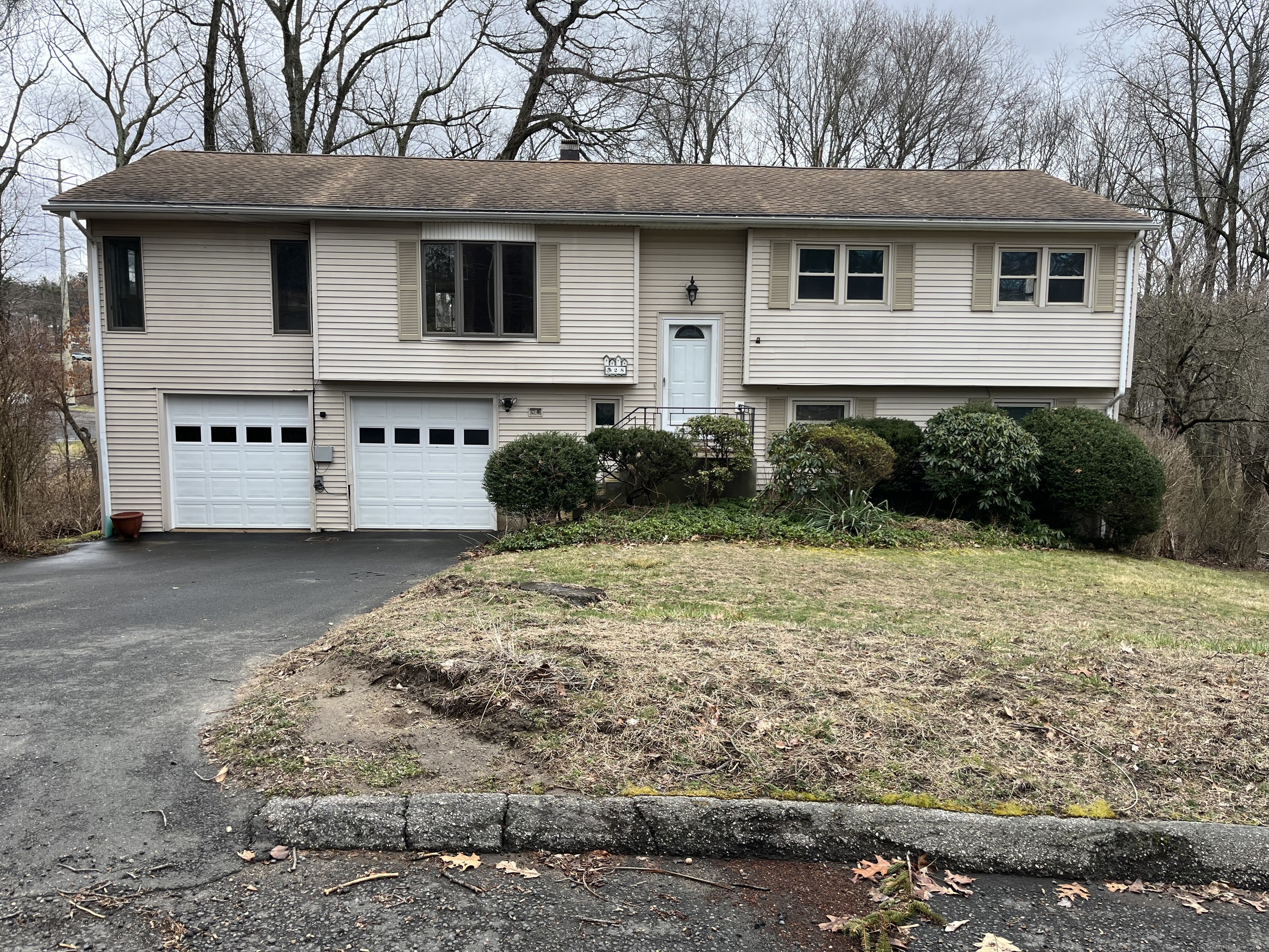 28 Deepwood Drive Bethel CT 06801