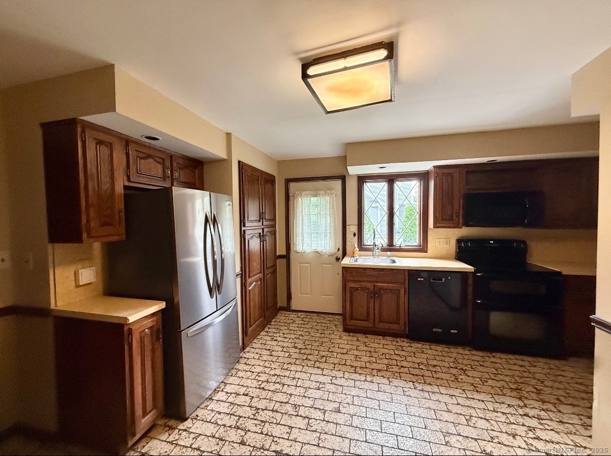 91 Stadley Rough Road Danbury CT 06811