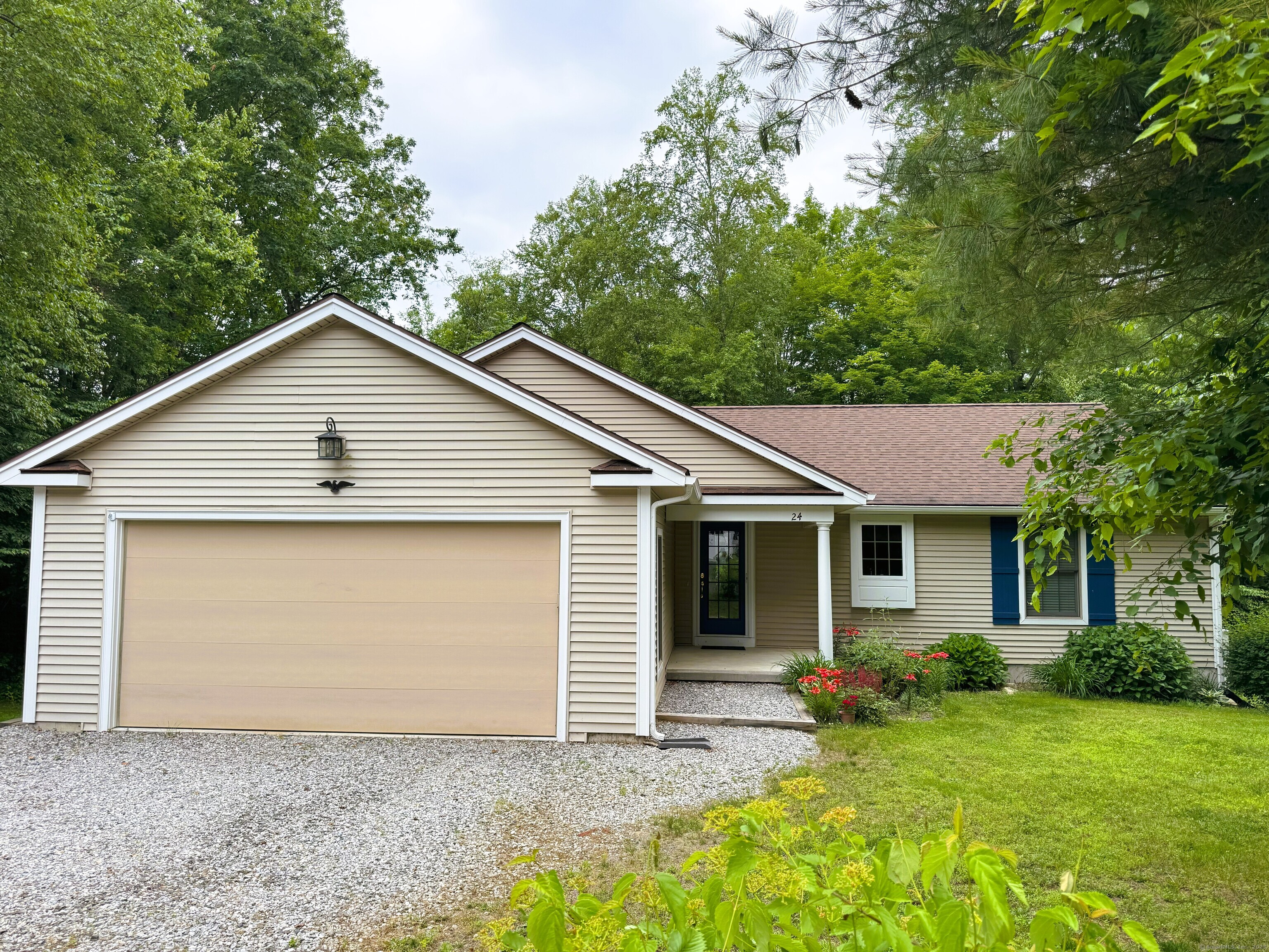 24 Alger Road East Haddam CT 06423