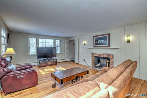 239 Cedar Ridge Drive Glastonbury CT 06033