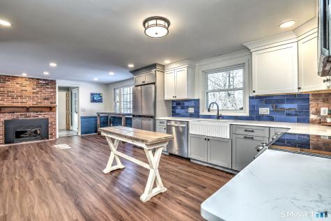 239 Cedar Ridge Drive Glastonbury CT 06033