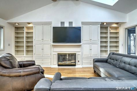 239 Cedar Ridge Drive Glastonbury CT 06033