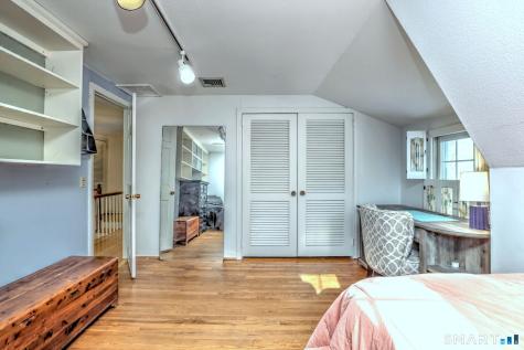 239 Cedar Ridge Drive Glastonbury CT 06033