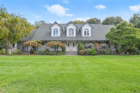 30 Amante Drive Easton CT 06612