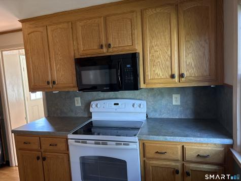 15 Beckwith Drive Plainville CT 06062