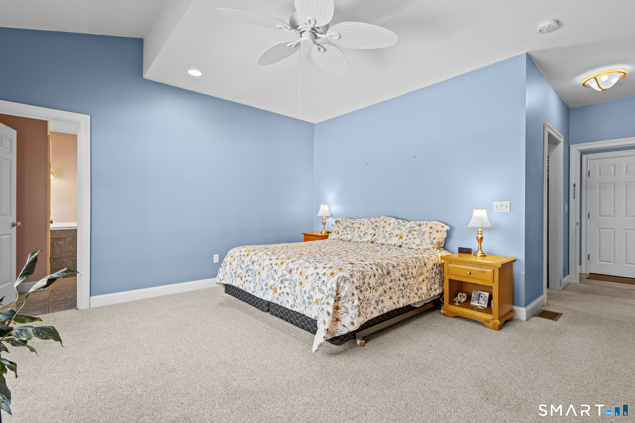 17 Blackwells Landing Brooklyn CT 06234