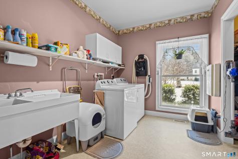 17 Blackwells Landing Brooklyn CT 06234