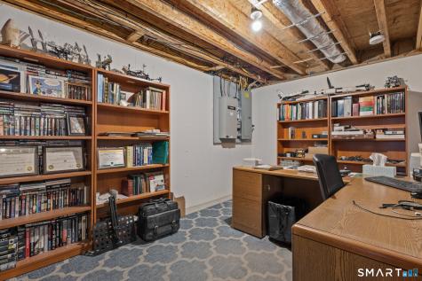 17 Blackwells Landing Brooklyn CT 06234
