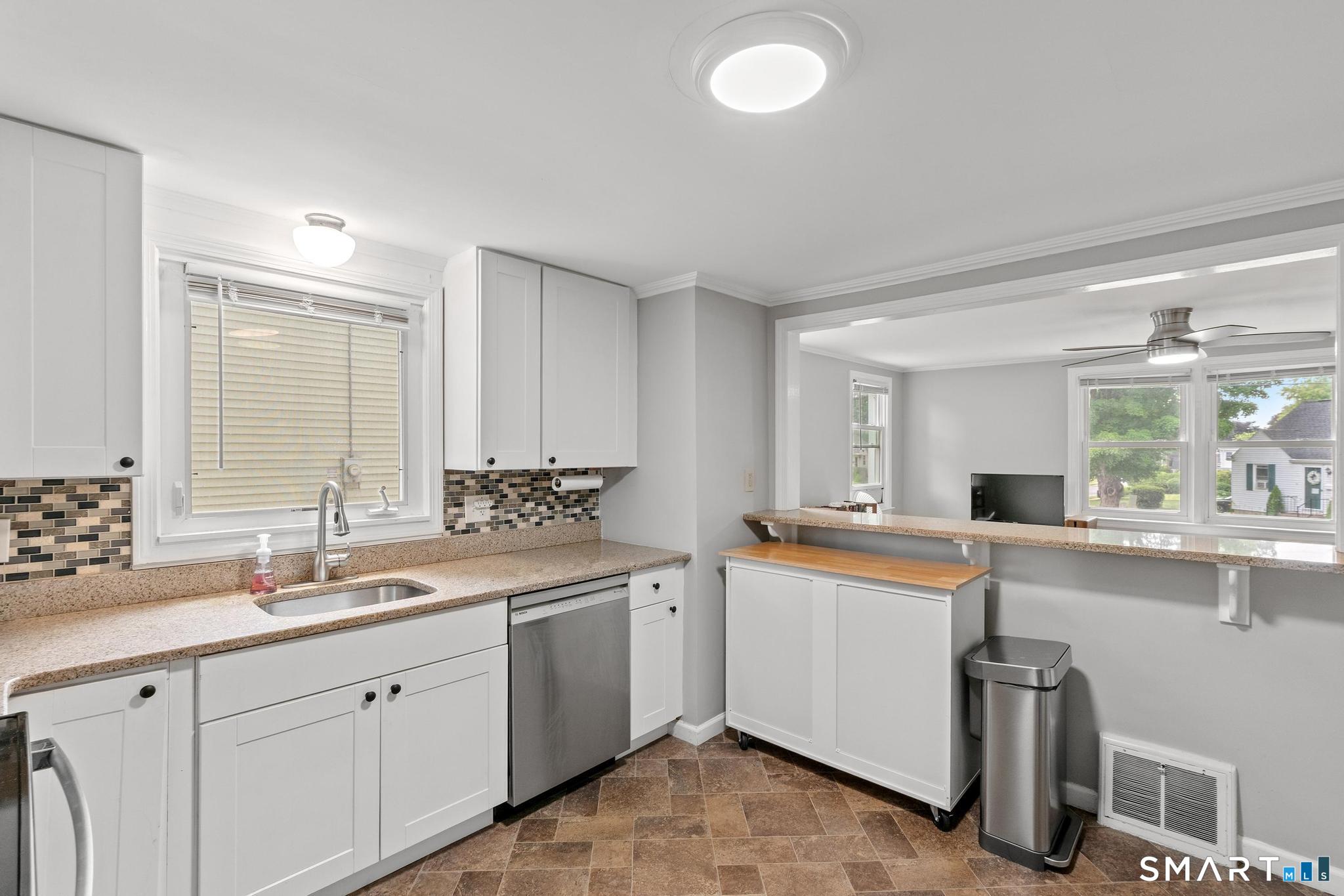 113 Lenox Street Manchester CT 06040