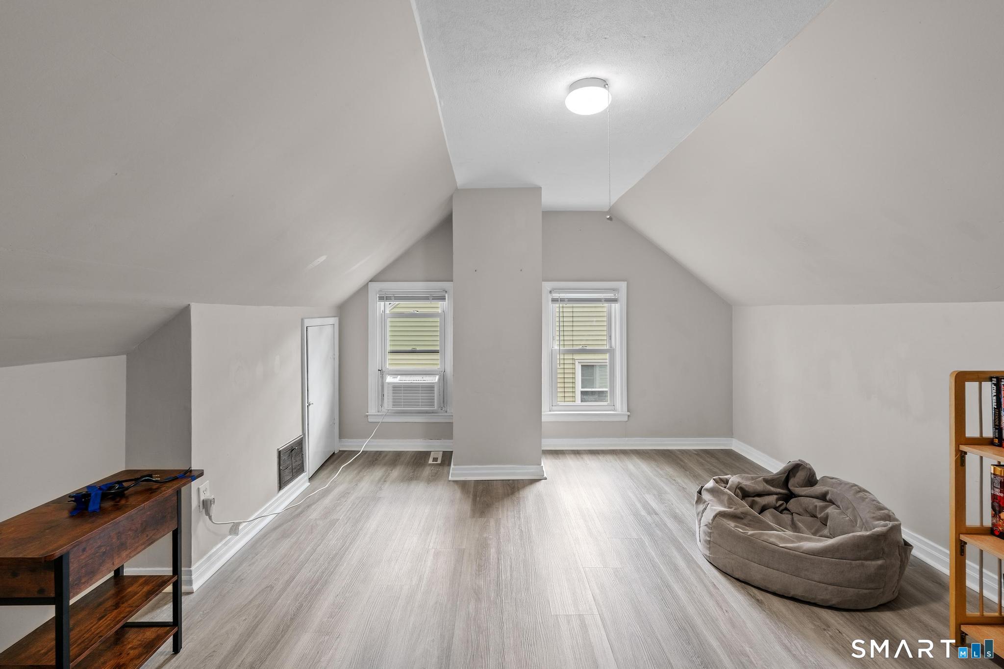 113 Lenox Street Manchester CT 06040