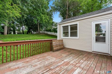 113 Lenox Street Manchester CT 06040