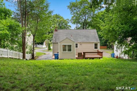 113 Lenox Street Manchester CT 06040