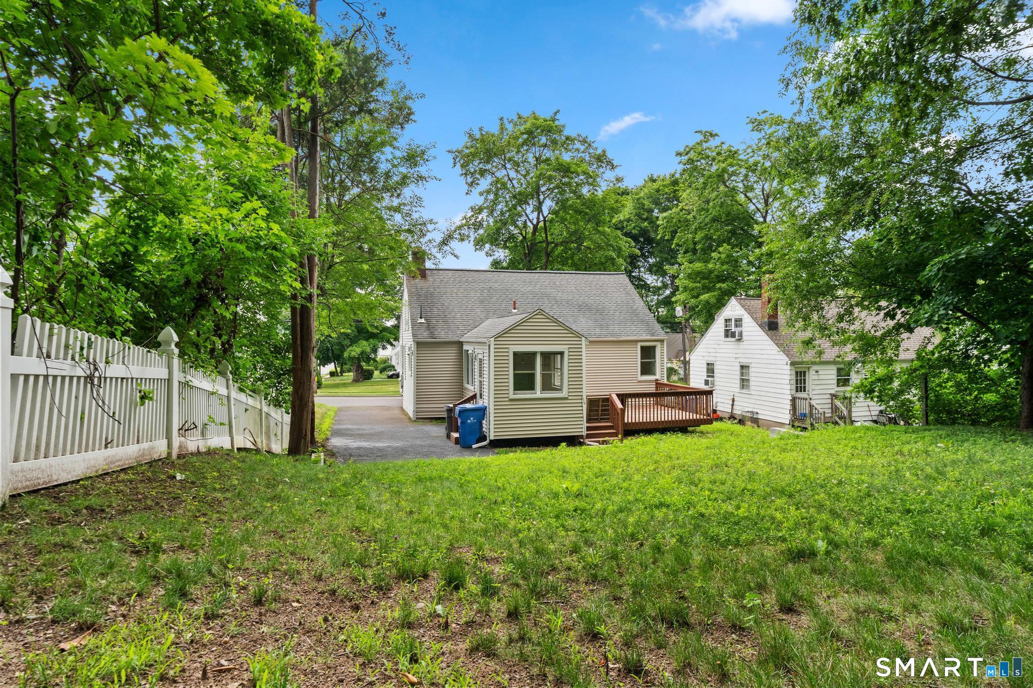 113 Lenox Street Manchester CT 06040