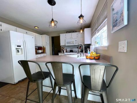 38 Wildflower Lane Middletown CT 06457
