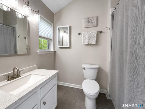 38 Wildflower Lane Middletown CT 06457