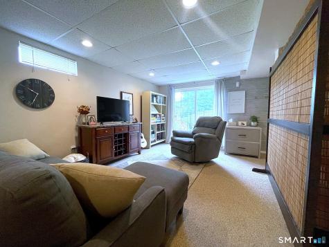 38 Wildflower Lane Middletown CT 06457