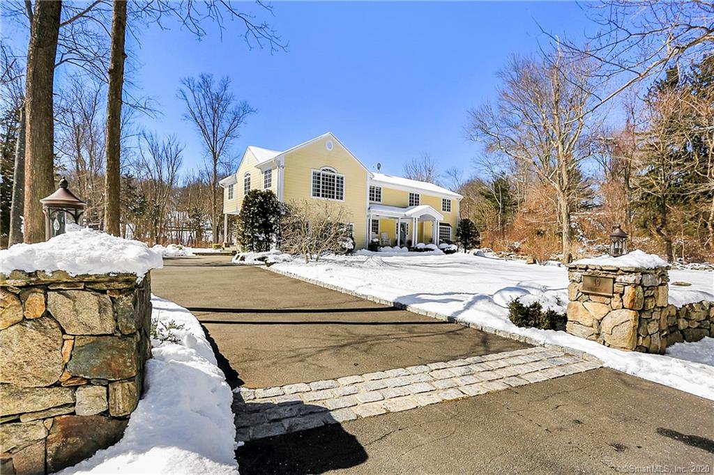 19 Blue Ridge Lane Wilton CT 06897
