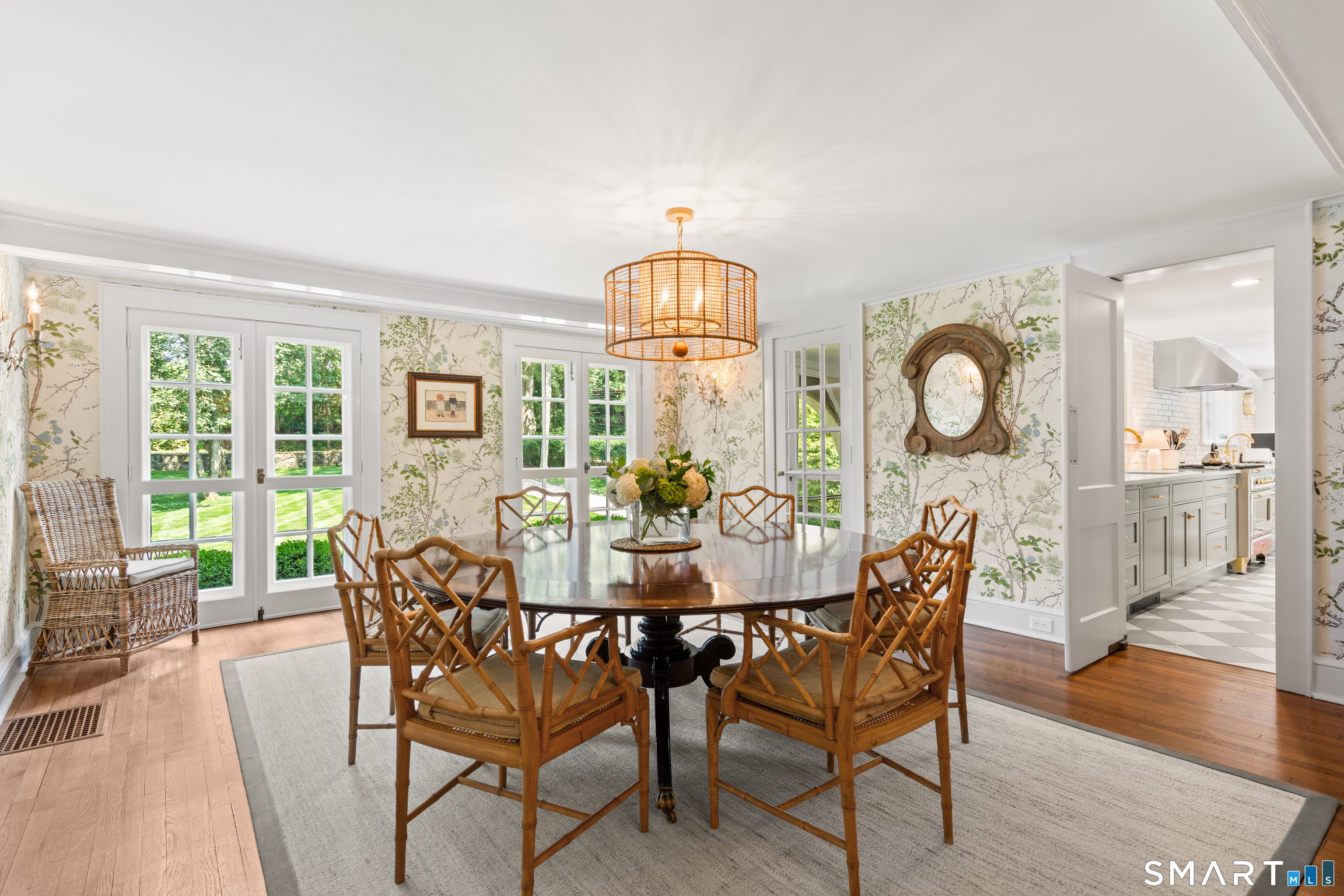 1123 Round Hill Road Fairfield CT 06824